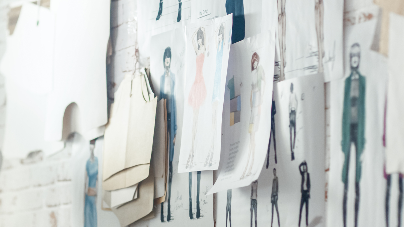 Private fashion experience in Paris with designer boutiques and couture maisons